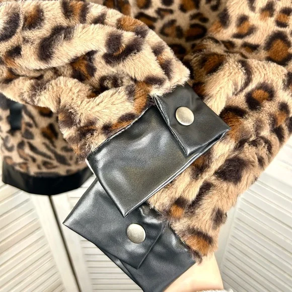 Crazy Train Leopard Print Leather Faux Fur Bomber Jacket Brown and Black New - Picture 9 of 11